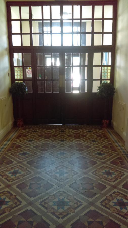 Vale View Apartment, Prestatyn, North Wales - A Stylish, Dog-Friendly Holiday Let Just A 5 Min Walk To Beach & Town! Εξωτερικό φωτογραφία